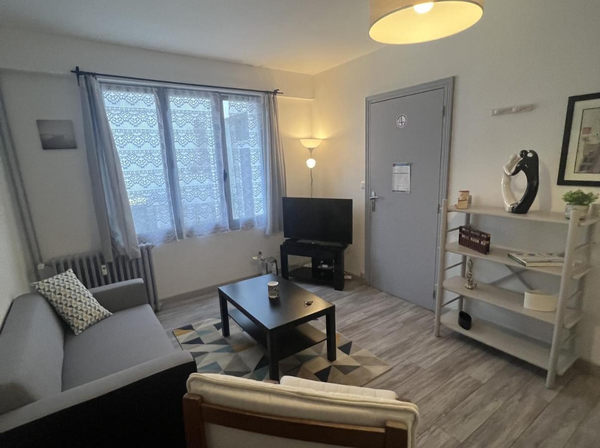 Le P'Tit Gris Apartment Rochefort  Exterior photo